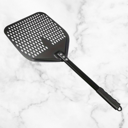 PROFESSIONAL PERFORATED PIZZA PEEL – MASTER YOUR BAKE