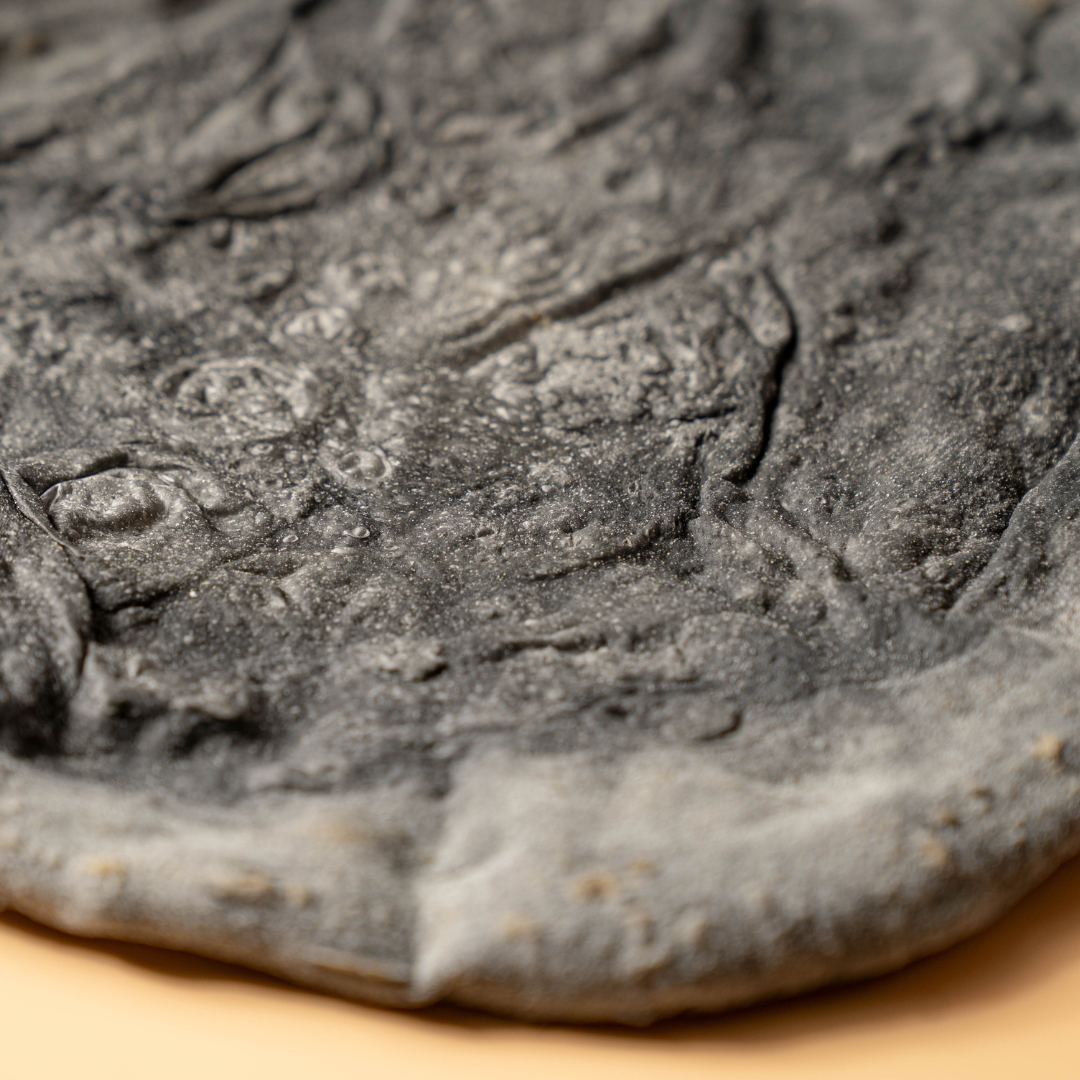 THE BLACK CRUST – ARTISAN CHARCOAL PIZZA BASE